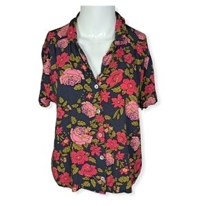 SALTWATER Luxe Floral Cropped Button‎ down shirt
